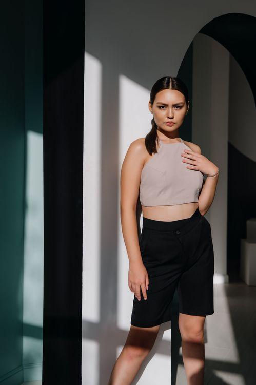 CROP-TOP